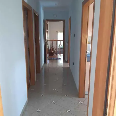 In Tinjan/istrien 38387 Διαμέρισμα *